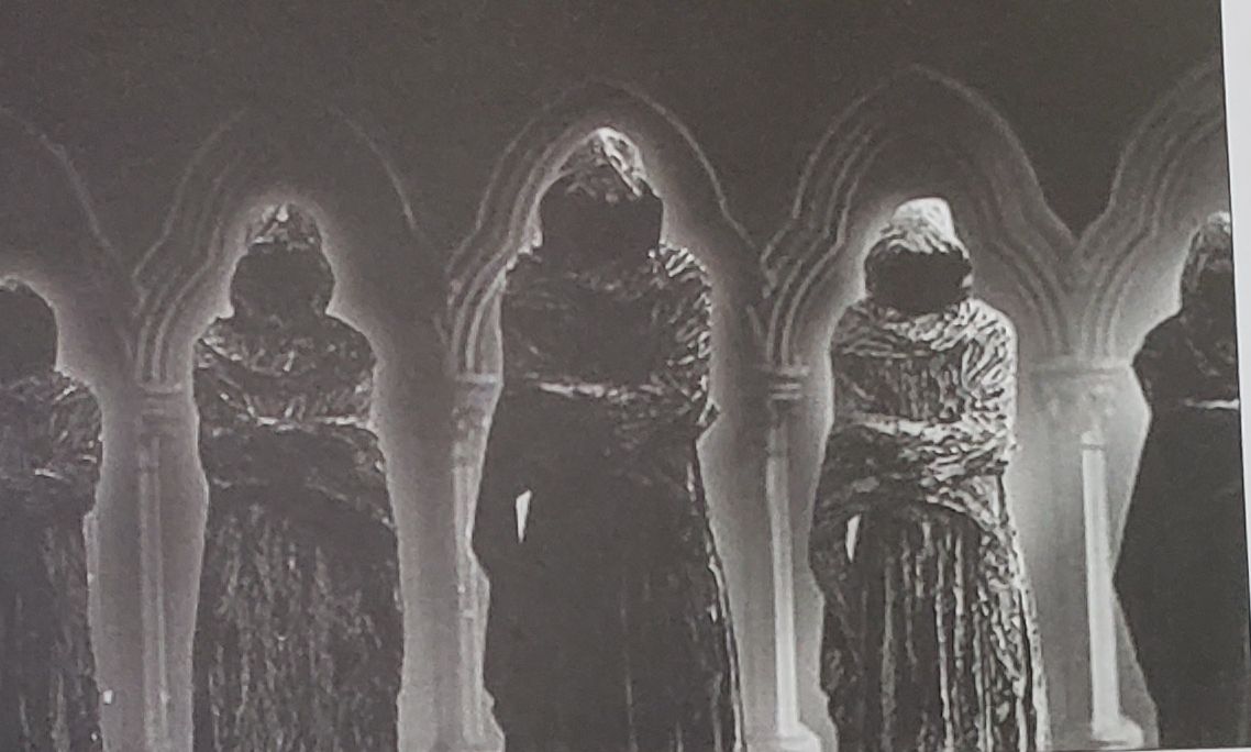 Deviņu nezināmo savienība