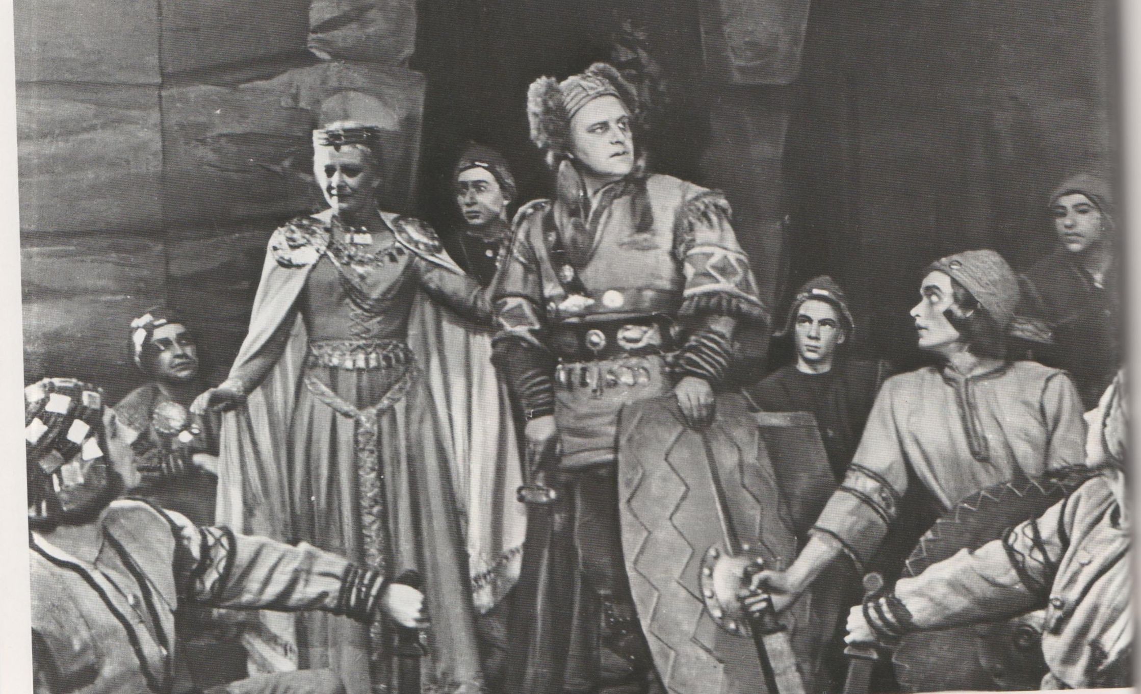 Senlatvija. Starp mītiem un zinātni