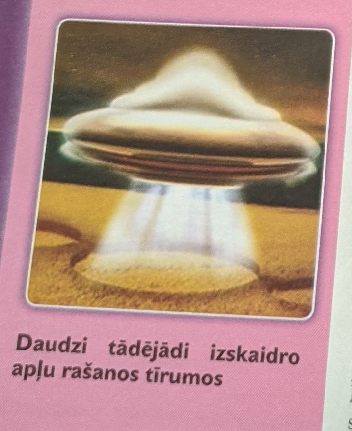 Raķete notrieca NLO!