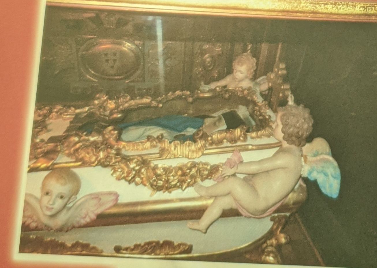 Spānijas mūķenes Marijas Koronelas de Agredas neticamie lidojumi