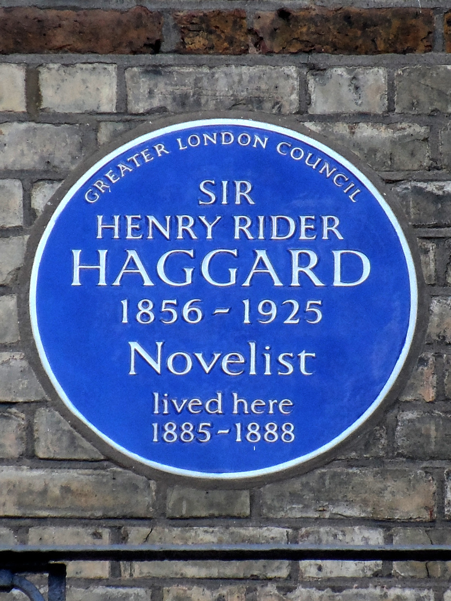 Sērs Henrijs Raiders Hegards. Alans Kvotermeins un citi