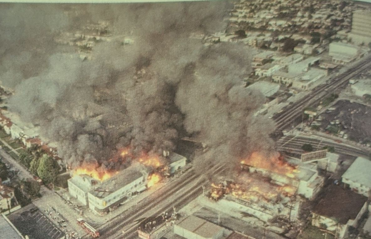 Losandželosas dumpis 1992.gadā: melnā revolūcija ASV